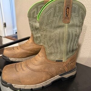 Men’s Ariat Work boots waterproof NEVER WORN